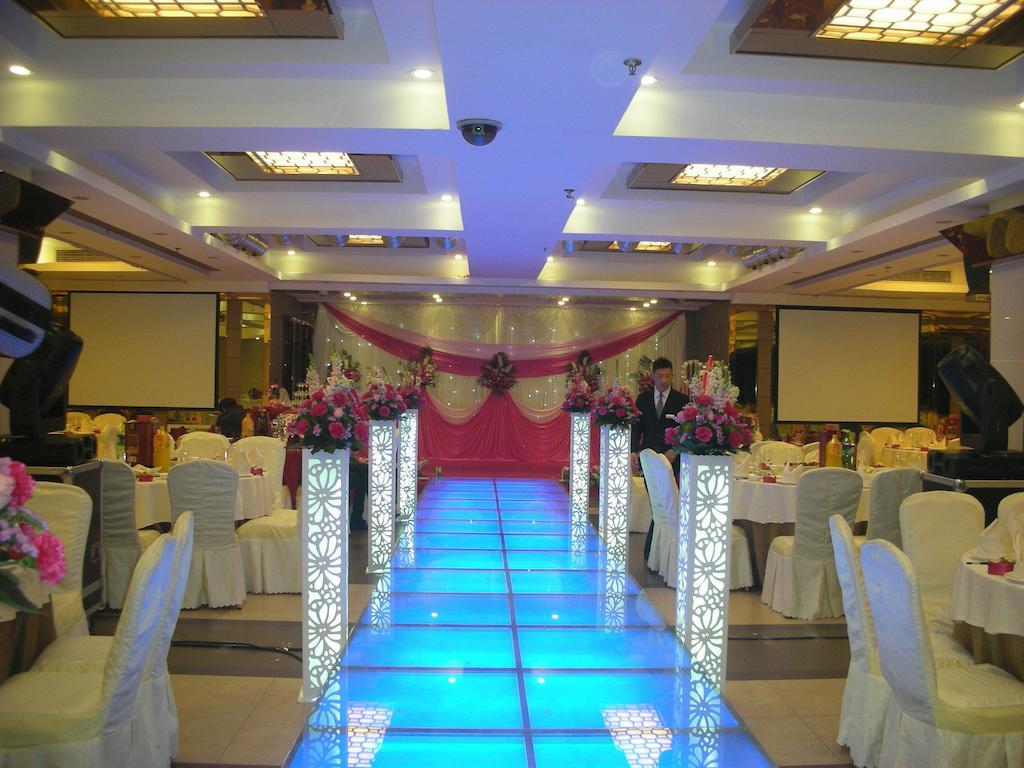 Chengdu Essen International Hotel Zewnętrze zdjęcie